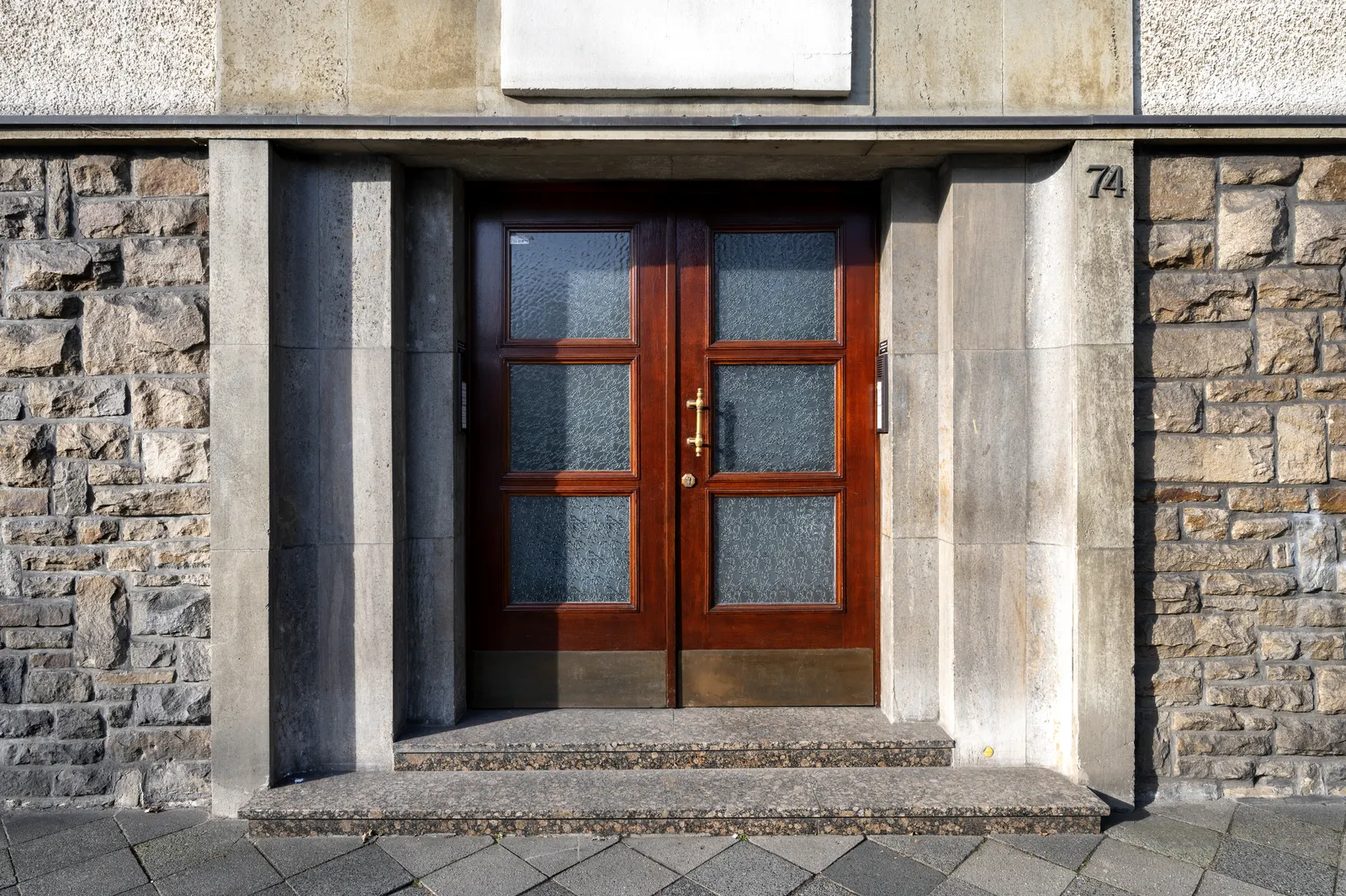 Dachgeschosswohnung in Düsseldorf, Bild 1
